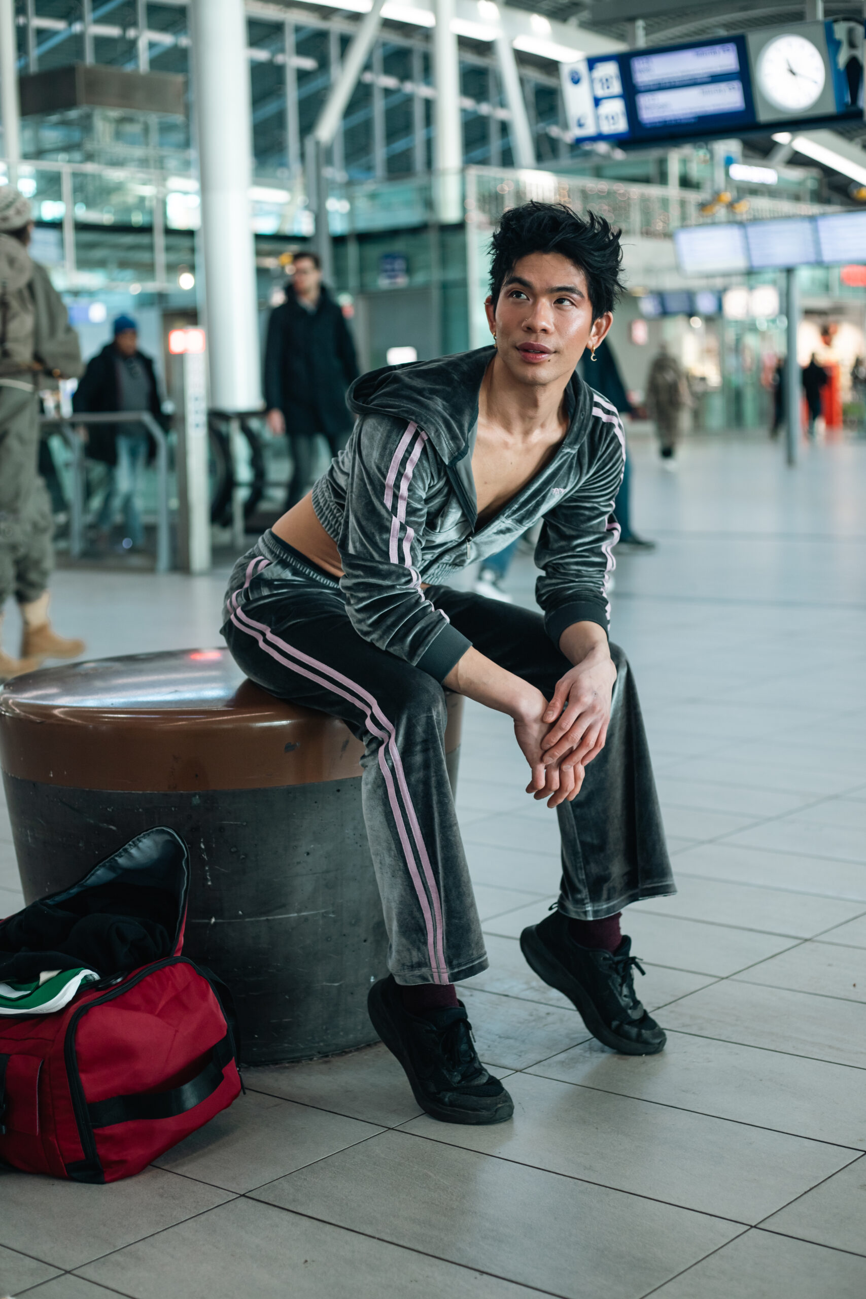 Aaron Delucoire Free Fashion utrecht Centraal Station